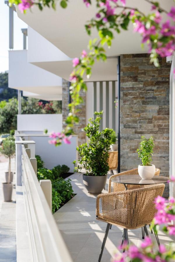 Helia All Seasons Apartments Astris Ngoại thất bức ảnh