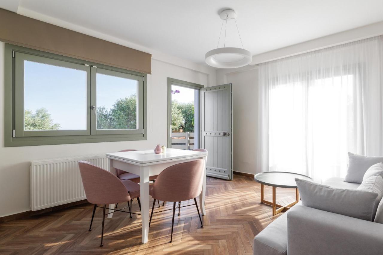 Helia All Seasons Apartments Astris Ngoại thất bức ảnh