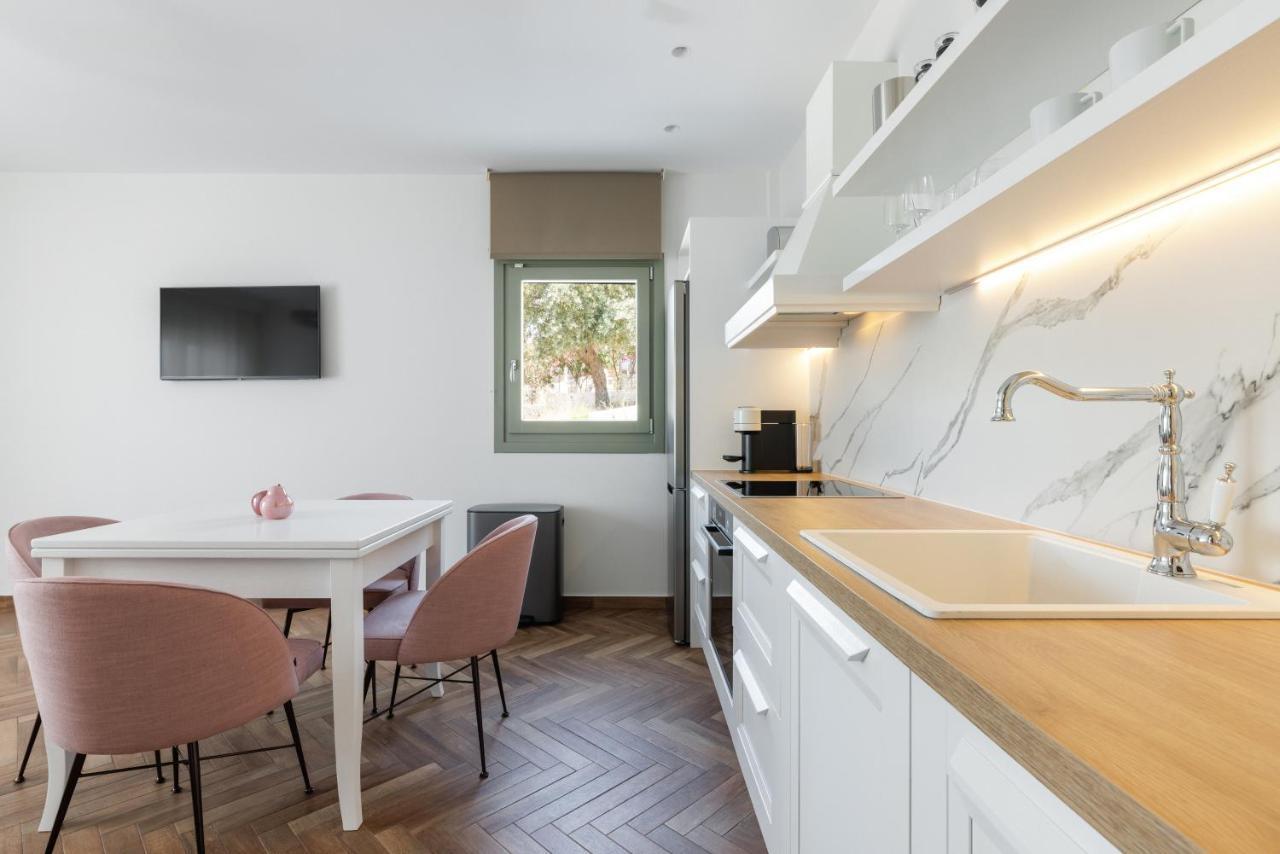 Helia All Seasons Apartments Astris Ngoại thất bức ảnh